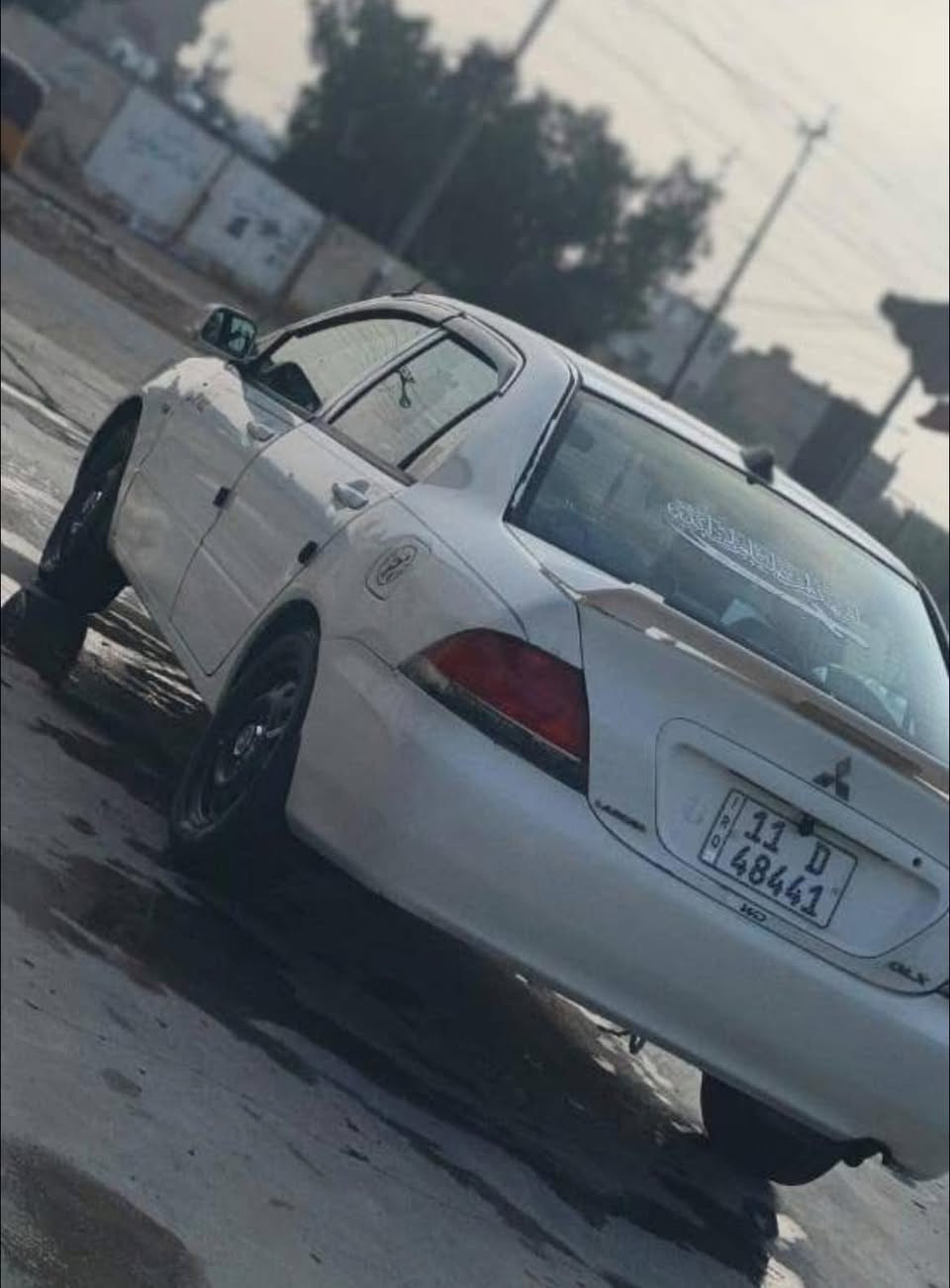 سلام عليكم لانسر ٢٠٠٩ البيع السيارة حلوة او خير من الله مكينة كير صدر كلة حلو منقصهة شي وين متريد اطلع السيارة مصبغو عام او السونار منشور  السيارة شاشة او كامرة مري كهربا جام كهربا  السعر٦٩ الستفسار ***********
