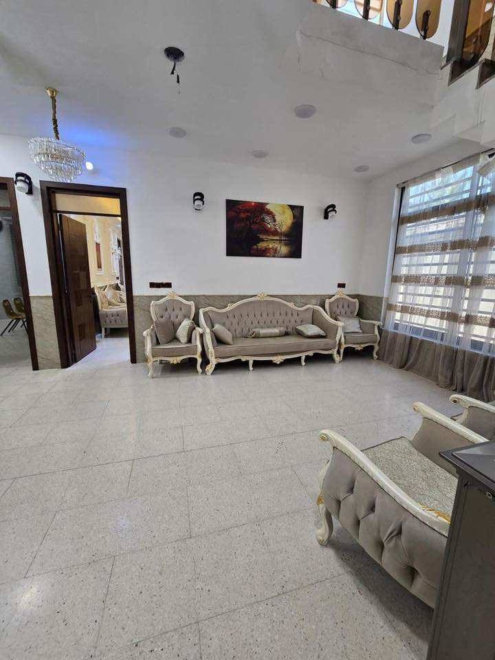 يتوفر لدينا حجز مزرعه طيلة ايام العيد الفطر المبارك🎉🎊🎁  

⭕️ علماً أن المزارع موثقة عبر تطبيق أجرلي

⭕️ يوجد لدينا نظام شفتات

-يبدا الشفت النهاري من الساعة 10 صباحا الى الساعه 6 مساءاً

-يبدا الشفت المسائي من الساعة 8 مساءاً الى الساعة 8 صباحاً

📍للحجز و الاستفسار يرجى الاتصال على الرقم التالي:

***********📞
