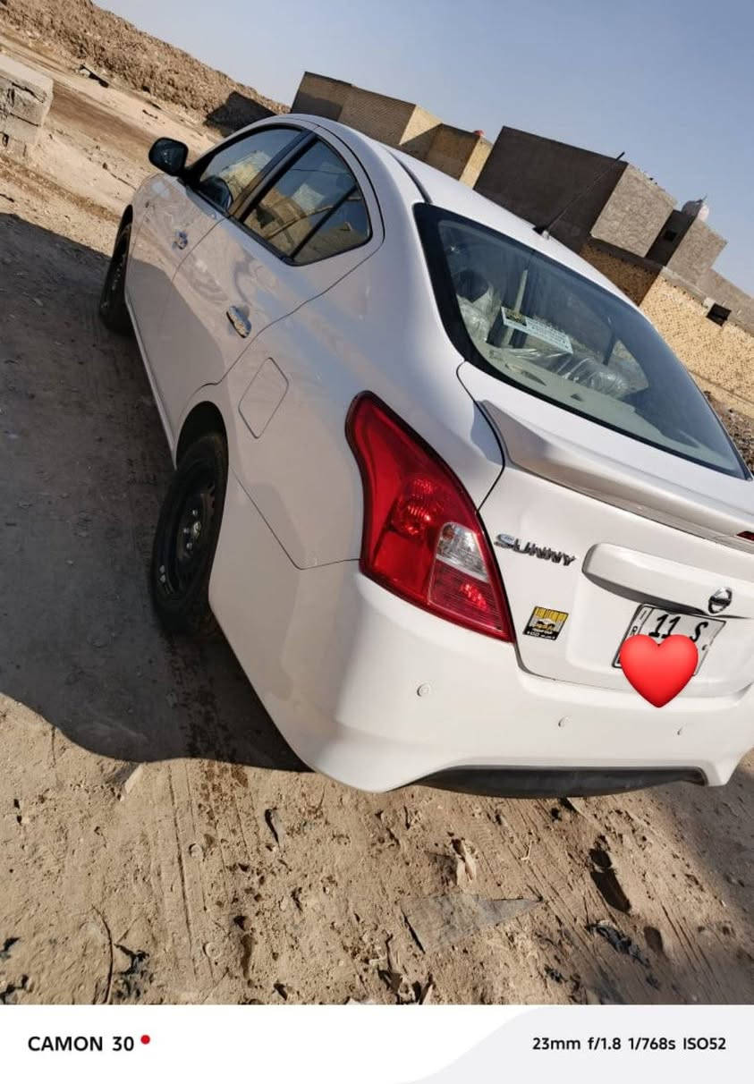 السلام عليكم نيسان سني هندي موديل 2023 ماشيه28 رقم بغداد بأسمي السياره جديده ماعده طختين اصغار السعر 128 رقم  الهاتف ***********
