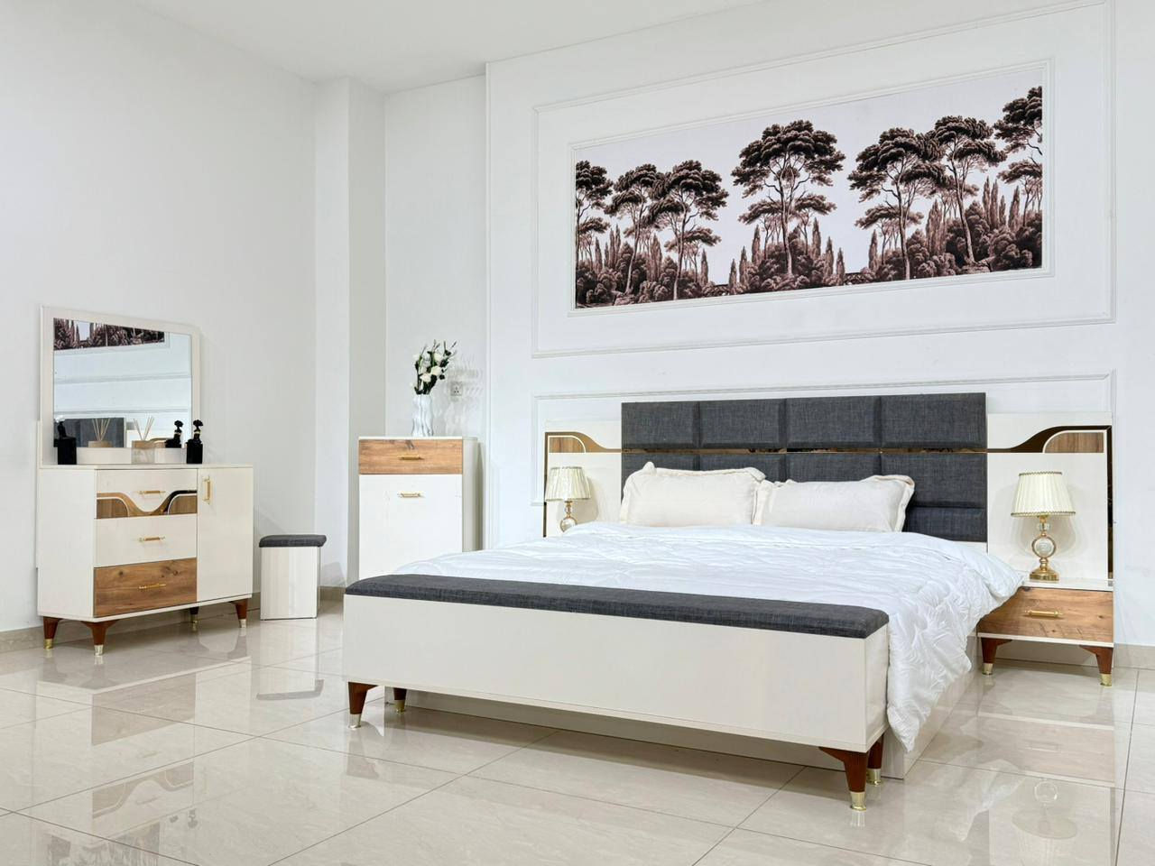 السلام عليكم غرفة تركي 🇹🇷
مستعمله صارلة شهرين فقط 10 قطع 
مكاني بابل حله السعر خاص الشراي يتصل ***********
