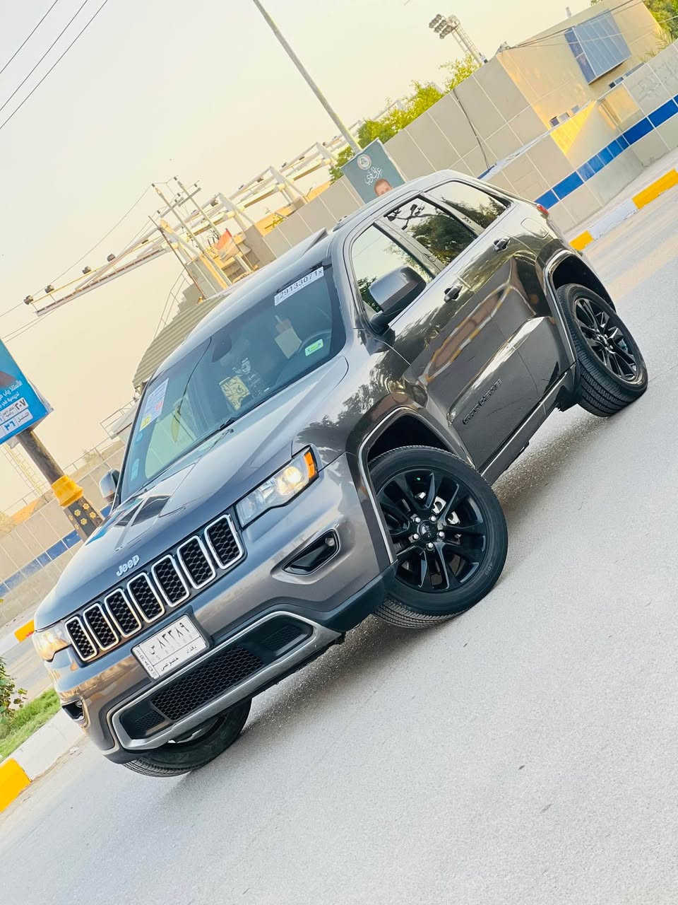 سلام عليكم ورحمة الله وبركاته 
جيب لاريدو مديل 2021اصل بسمنه  السعر 248
سياره فول موصفات جنطه كهربائية بصمه أبواب تشغيل عن بعد ويل كب 20 كشن جلد + كهربائي حساسات رادرات ديل شاشه 6 سلندر 5 راكب 2  سياره ستخدام شخصي سياره عل  وضع شركه حيل جديده  ماشيه فقط 50  الحادث فقط بنيد وطرف جاملغ مكان سياره مركز الناصريه حي الفداء رقمي *********** ناصرية, ذي قار
