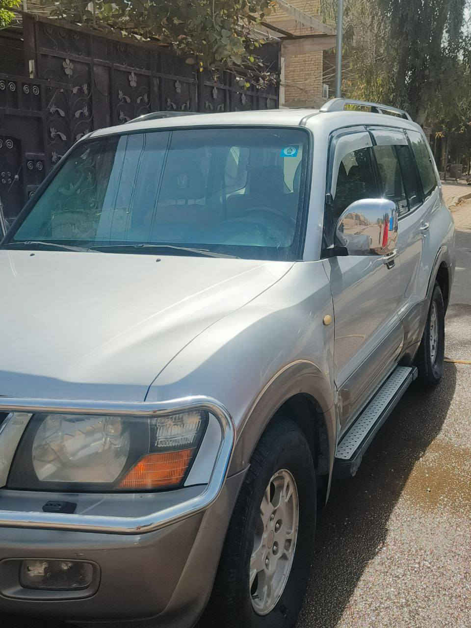 باجيرو موديل 2002
بلاديه مكفوله من الصبغ و الضربه
 السعر 86 ورقه
***********
