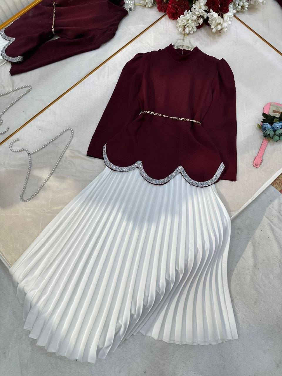 ارقى الموديلات توفرت يمنه وبس ماراح تلكوهن يم غيرنه ✋❤️
             بسم الله توكلنا على الله
       توصيل 5 لكل محافظات العراق 
     القياسات //38 40 42 44 46 48


**إذا كنت صاحب هذا الإعلان وتريد حذفه لأي سبب، رجاءا أرسل رسالة إلى الدعم الفني**