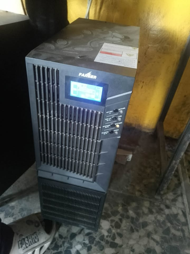 السلام عليكم شباب قاعه حاسبات و كوفي شوب كامله للبيع مكانه حي العامل نهاية شارع 84 
مكونه من 20 حاسبه نيتورك و 5 حاسبات اون لاين vip و بلي5 3 وشاشات 4k و يوبياس 2 اون لاين6 كيفي يشغلن القاعه كلها  وسبالت كنتوري 3 طن 3 وثنين تعليك 2ونص طن  وبيه 6ميوزه وكراسيهن ونراكيل عدد 40 10 بابلي  كامله مابيه اي نقص 
عاكسه 12 امبير وشاشتين عرض لعبات القاعه مقطوعه بجام القاعه وحد والكوفي وحد وقاعه الوفلاين وحد وديكور خشب القاعه كلها 
عارضه براد 1 مجمده 1 صغيره وباقي الكوفي القاعات الثنين كاملات كلهن  

وذا عندك اي ستفسار دك على الرقم ***********

مواصفات ال20 حاسبه 
كرت الشاشه rtx1050 عادي واكو ti 
معالج i5 جيل 3 
رام 8 
ssd 180

و مو اصفات الvip 
 
1-حاسبه
معالج amd ryzen 7 3700x
رام 16gb
كرت 2070super
ssd 512

2-حاسبه 
معالج corei5 جيل 11
رام 16gb
كرت 3060
ssd 238

3-حاسبه 
معالج amd ryzen 5 pro
رام 16
كرت 1660 سوبر
ssd 120

4-حاسبه 
معالج ryzen 5 3600
رام 16 
كرت 2060 سوبر

5- حاسبه
معالج ryzen 5 3600
رام 16 
كرت 1660 سوبر

الحاسبات ال vip ماوسات لوجتك + سماعات هايبر اكس كلاود 2 
كيبورد ميكانيك
