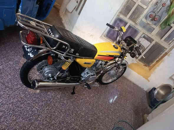 السلام عليكم نام امتياز موديل 25 سعر ب 700 وبيها مجال نظافه خير من الله صار لها 4اتشهر  طالعه من المعرض تقريبا مكان  ديالى بعقوبه الرحمه***********
