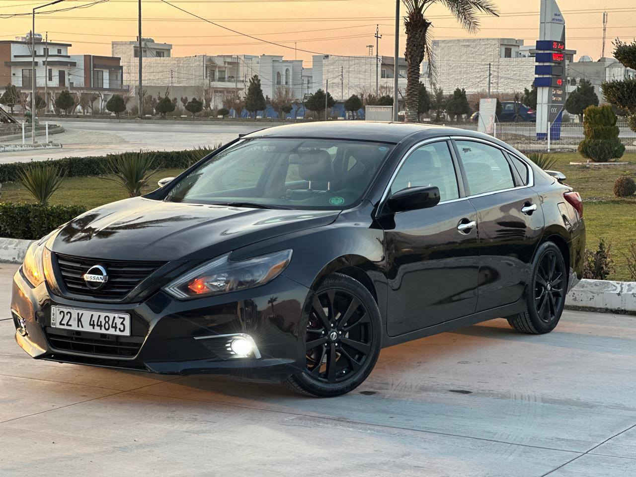 Altima 2018 SR
سەیارەکە چاملغ و بۆنیتی بۆیاغە
دوو شەینی بچوک تەعدیلی هەیە
سەیارەکە کامل سیرڤسی بۆکراوە
گێڕ ومەکینە کارەبای هەمووی بەشەرت
چوار تایە تازەی لە ژێرە
سەنەوی نوێیە تا ٢٠٢٩
شوێن ڕانیە
نرخ 103
***********
*********** رانية, السليمانية
