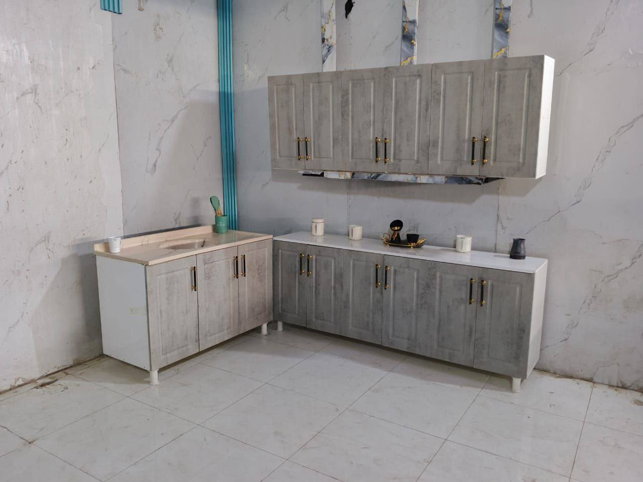 إذا تبحث عن الجودة والفخامة بمطبخك ✨
كاونتر خشب تركي HDF قياس 2 متر مع سنك 1.20 متر

🪵 الأبواب: HDF تركي 
💪 الهيكل: MDF تركي 
💎 تصميم عصري يضيف لمسة فخامة للمطبخ
🧺 مساحة عملية للتنظيم والاستخدام اليومي

💰 السعر: 335 ألف فقط

🚚 التوصيل متوفر

📦 الكمية محدودة
📩 للحجز والاستفسار راسلنا على الخاص الآن


**إذا كنت صاحب هذا الإعلان وتريد حذفه لأي سبب، رجاءا أرسل رسالة إلى الدعم الفني**