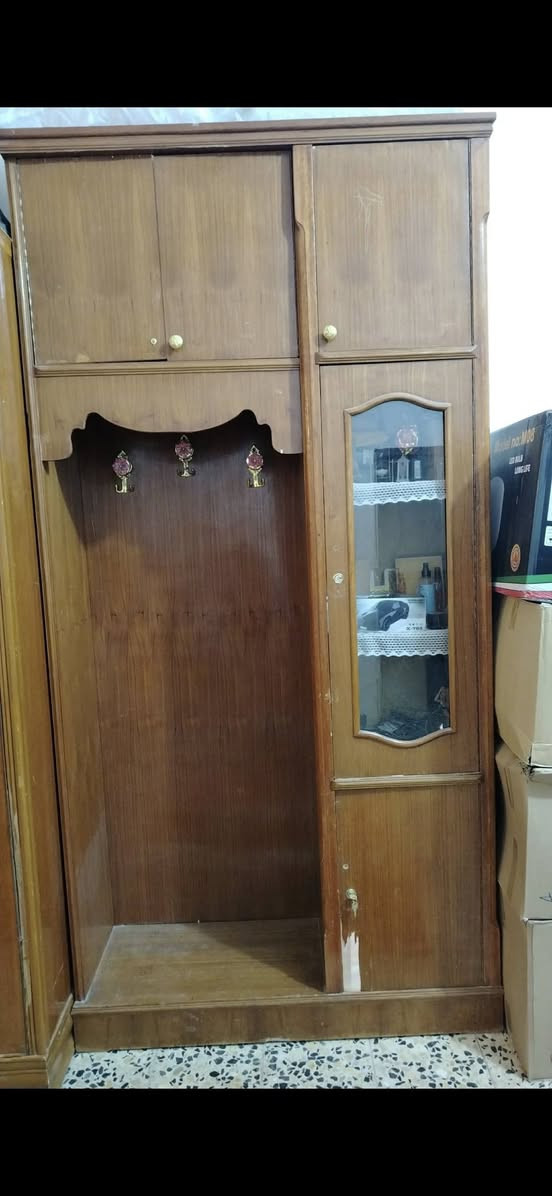 كنتور تسكام ب 200قفل
سنكي ب 75
زاويه 50
ميز مرايه ب 50
مكانهم حي الجزيره 
رجائن فقط شراي يدخل خاص والاسعار كدامكم


**إذا كنت صاحب هذا الإعلان وتريد حذفه لأي سبب، رجاءا أرسل رسالة إلى الدعم الفني**