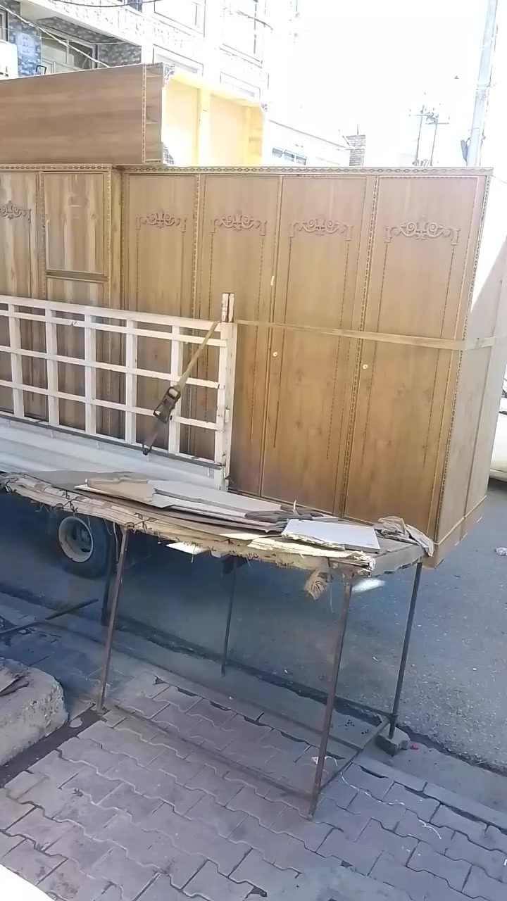 العنوان العزيزيه منطقة سراي مقابل مجمع بيت كعيد الاستفسار *********** ستبدال اكو   تنطيني كنتور قديم نطيك كنتور جديد قصط موجود وشعدكم كناتير بوفيات كاونترات غرف نوم تركيه عراقيه نشتري جميع الاثاث المستعمل ***********
