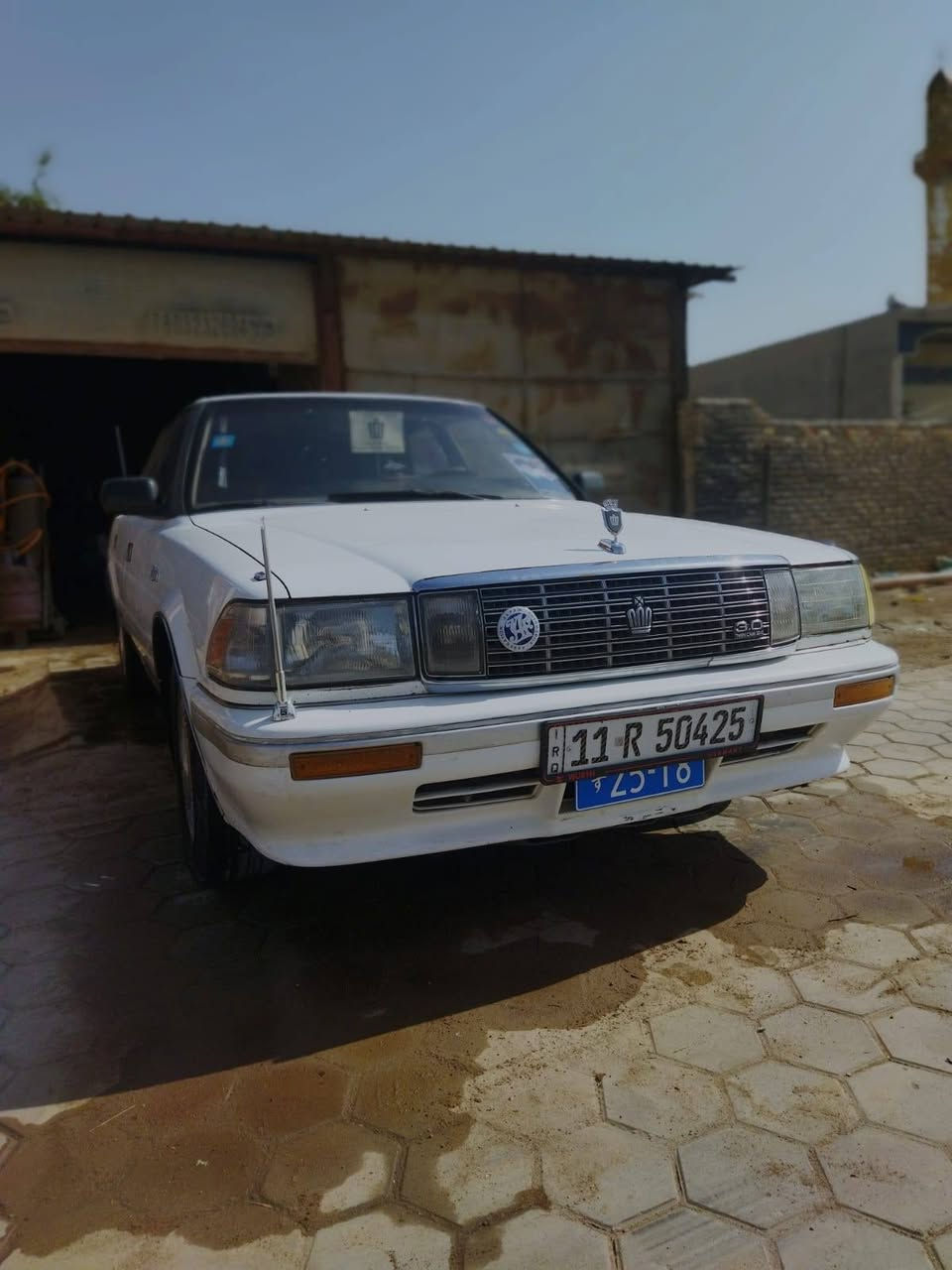 السلام عليكم هارتوب للبيع موديل 90 كفاله عامه من الصبغ سياره بلادي بول كشون كهربائيه اربعه ماكينه 3000 تبريد ثلج تخم تاير حداديه فول 100% كماليات كلها اصلي ياباني سماعات سيستم زنون كهربائيات كلها شغاله ثلاجه مالتها شغاله شغاله عامه من الضربه كل ضربه ما بيها وقطر الصبغ ما بيها بلادي او مراوس السعر ب 60 بيها مجال قليل كلش او بيعه وراوس لا اقرا ولا اكتب بدل اتصال العنوان النجف الاشرف رقم الموبايل بي واتساب ***********
