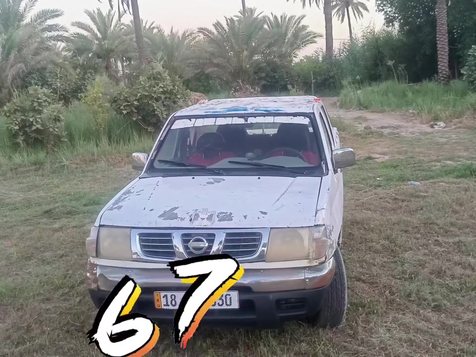 السلام عليكم بكم نيسان 2005 سياره رقم بابل تبريد شغال❄️❄️ تدفئه تخم تاير جير مكينه خير من الله كهربائياتها خير من الله 
سعر السياره 67 وبيها مجال حق الجيه المكان بابل حله 
***********
