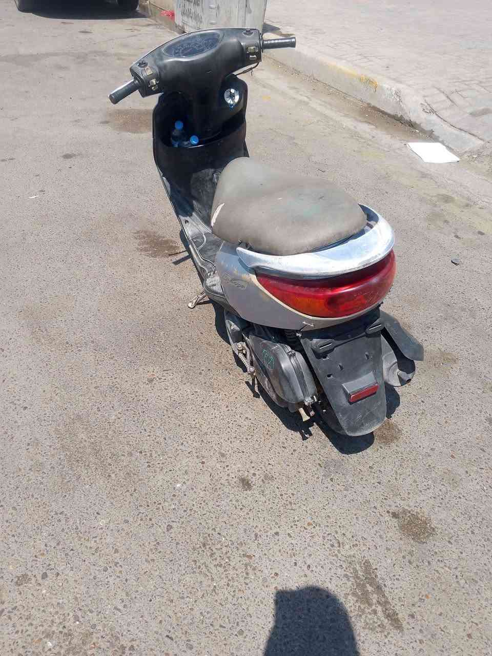 دراجة بريز شغالة سلف هندر بيه خيط
بخار 375        ***********
