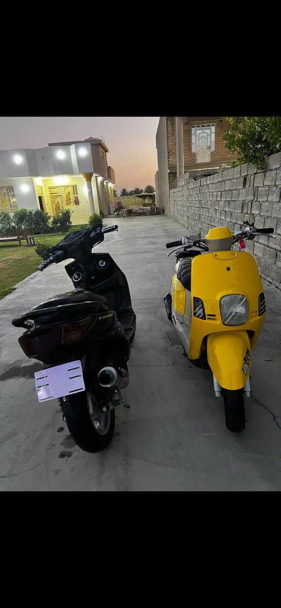 سكنس  فحل نوزل خطين كلجات رياضي امامي وخلفي نقصها بس ترايش فقط $600 مستعجل شراي ادخل لتعامل بغداد ***********
