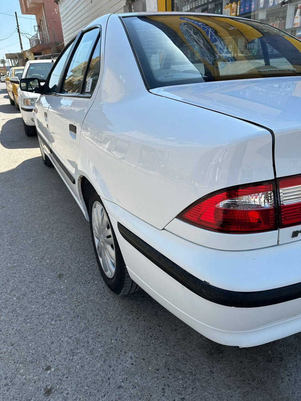 سلام عليكم سمند البيع مديل 2011رقم واسط دولي تحويل مباشر مكينه كير صدر تخم تاير  كهرباياته كله جديد تبريد ثلج مكاني واسط نعمانيه سعر 45 ***********
