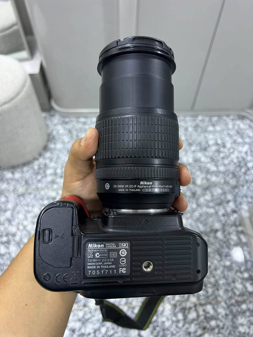 للبيع Nikon D90 ويا عدسة 18-105
بطارية + شاحن
جسم نظيف وتشتغل طبيعي
لكن بيها خلل بالشتر، من تاخذ صورة تطلع سوداء 
بيعها على وضعها 
قيم وخذ


**إذا كنت صاحب هذا الإعلان وتريد حذفه لأي سبب، رجاءا أرسل رسالة إلى الدعم الفني**