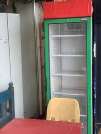 عارضه للبيع السعر 125 الف شغاله كلش نضيفه العنوان زيونه 07718632979