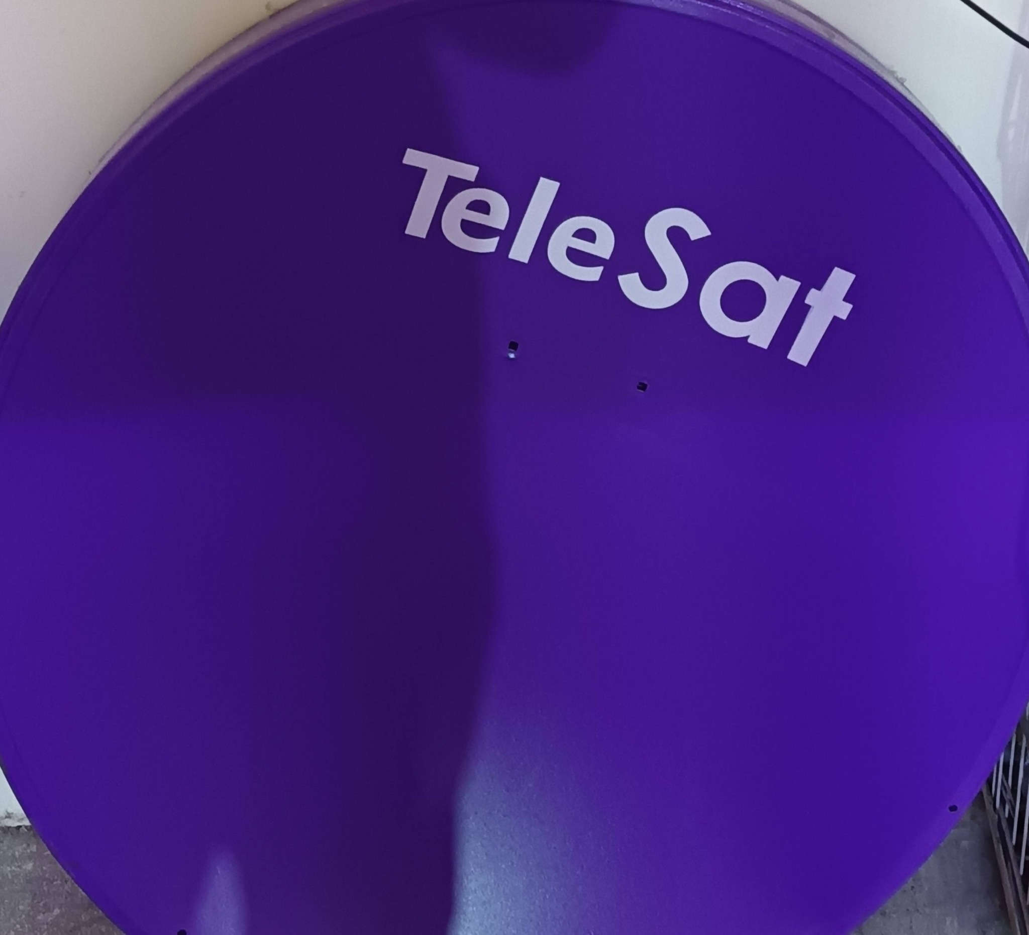 مكتب كريم سات الرمادي يتوفر لدينا توصيل كافه المحافظات *********** واتس اب أيضا ❤️😊
