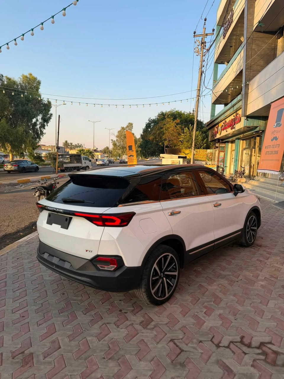 سيارت بيستون T77فول مواصفات موديل 2024بدون اي ضرر
كشن جلد كهرباء زائداً تدفئت مقاعد 
السقف بانوراما 
كامره زائداً حساسات زائداً رادار 
تحكمات استيرن شاشه مدمجه 
كير ماوس 
مرايات كهربائيه 
بصمت تشغيل 
باب واحد بصمه 
كورس سرعه 
قياده ذاتيه عله الخطوط 
هندبريك بصمه
رقم السياره بغداد 
سعر السياره 130ورقه بي مجال بسيط 
ممشا السياره 68الف
للتواصل☎️***********
