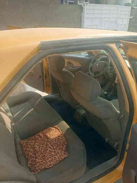 السلام عليكم ورحمة الله وبركاته بيجو أكد استلام شركه عامة موديل(٢٠١٦)سنوية بسمي  رقم بغداد (مميز ) تدفئة تبريد شغال سيارة جاهزة من كلشي ( سعر السيارة ٤٥ ورقة) ...للتواصل رقم صاحب السيارة ***********  تحياتي للجميع ...
