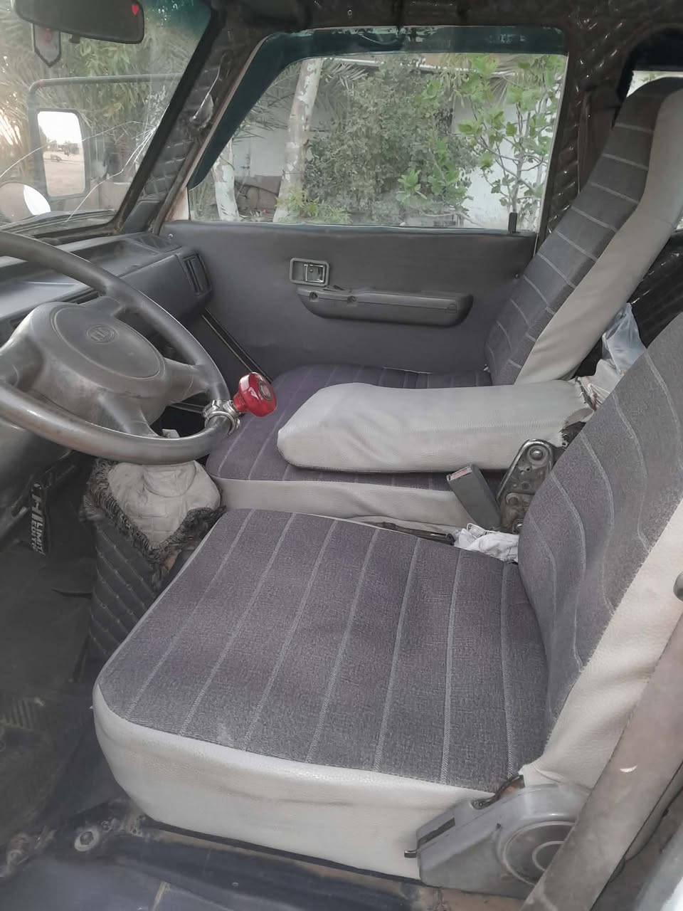 كيا بنكو موديل 1996مصبوغة حزام بدون ضربة السيارة جاهزة من كلشي  تخم تاير كير اكسل كهربائية كلهة جاهزة رقم ديالى دولي تحولي مباشر المكان ديالى الخالص السعر 60 وبيهة مجال الاستفسار ***********
