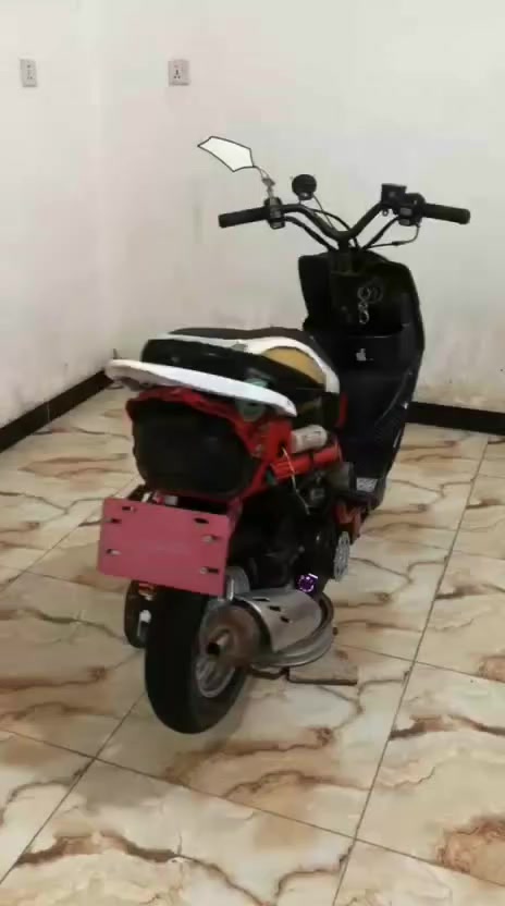 سلام عليكم الحلوه للبيع بيه تزويد خير من الله مكينه 55اول فتحه كامله سلف هندر نكره بكل وقت السعر 650وبيه مجال قليل المكان ناصريه مركز ***********
