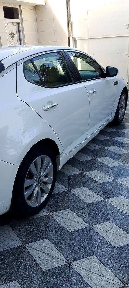 اوبتما خليجي موديل 2014فول مواصفات وبصمه ومكينه 2400 من استلام شركه لحد الان على ايد وحده ج مكينه 
مامفتوحه السياره جديد معنه الكلمه رقم أربيل  مكاني واسط نعانيه قليل تواجد على الفيس بوك للاستفسار ***********
***********
