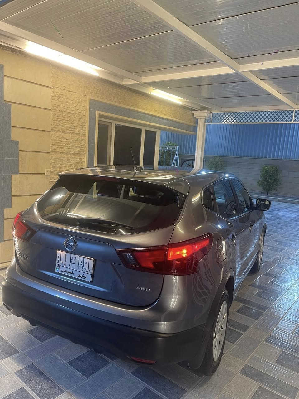 � للبيع – Nissan Rogue Sport
• الموديل: 2019
 • الممشى: 135 ألف كم
      .كوبون بانزين
 • الضرر سابقاً: جاملغ وبنيد  مع لغد الأيمن
 • السونار: كدامك
 • حالة السيارة: جاهزة من كلشي وما تحتاج أي مصرف

📄 رقم نينوى – شرط التحويل والغرامة

📞 للاستفسار:
***********
