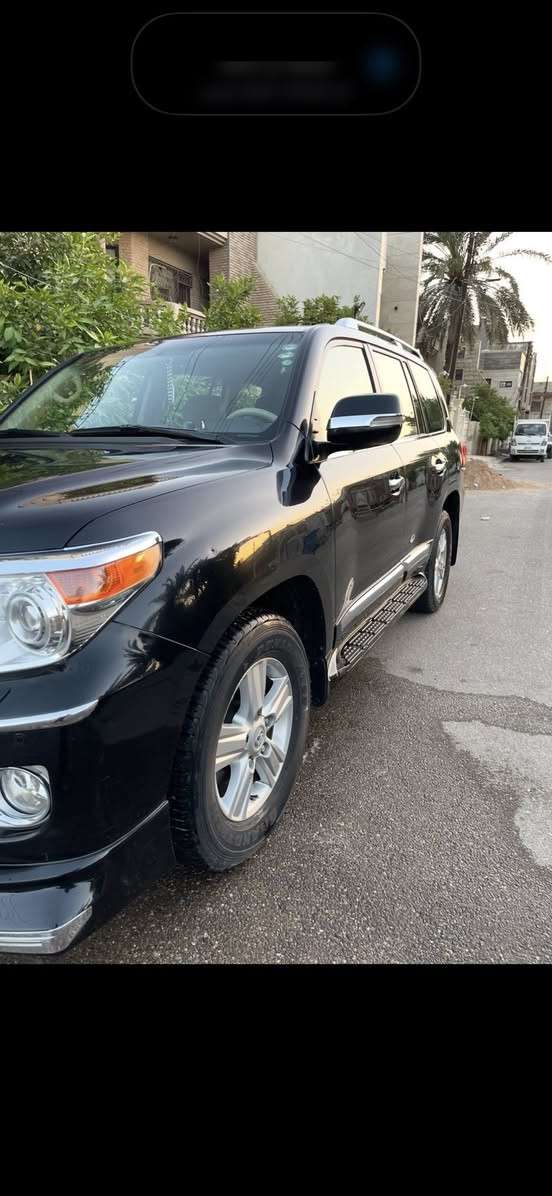 السلام عليكم
لاندكروز
2015
للبيع
محرك 6سلندر 

رقم اربيل انكليزي
فول مواصفات
بانوراما
مري شفط
مري قلاب
نضام دخول ذكي
كامره أخلفيه
حساسات
بلوتوث
شاشة اصليه
ثلاجة
ايكو
ليد نهاري
نضام ترحيب
وباقي المواصفات المعروفه
فقط باب السائق كلير اثر شخط 
المكان/ بغداد السيدية 
*********** واتساب
