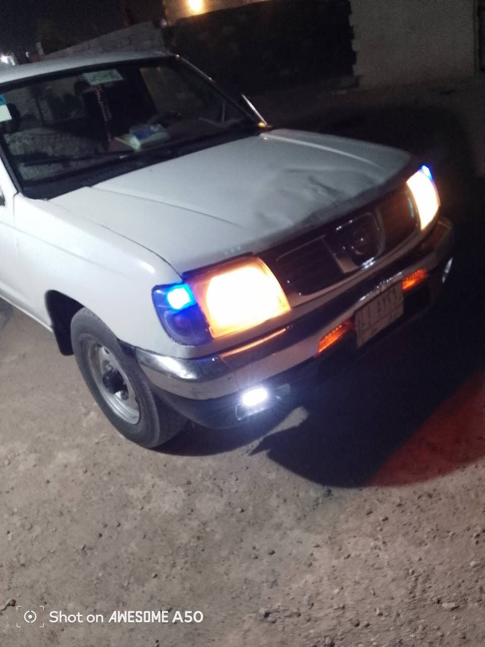 السلام عليكم ورحمه الله وبركاته 
بيكب نيسان شبوط 2002 سياره جديده بمعنى الكلمه 
كير ومكينه واكسل تخم تاير حداديه 100/100
دواخل كلش نضيفه 
مصبوغه عام السياره احله من الصوره
سنويه باسمي لل2028/11
السعر 70وبيها مجال 
***********
