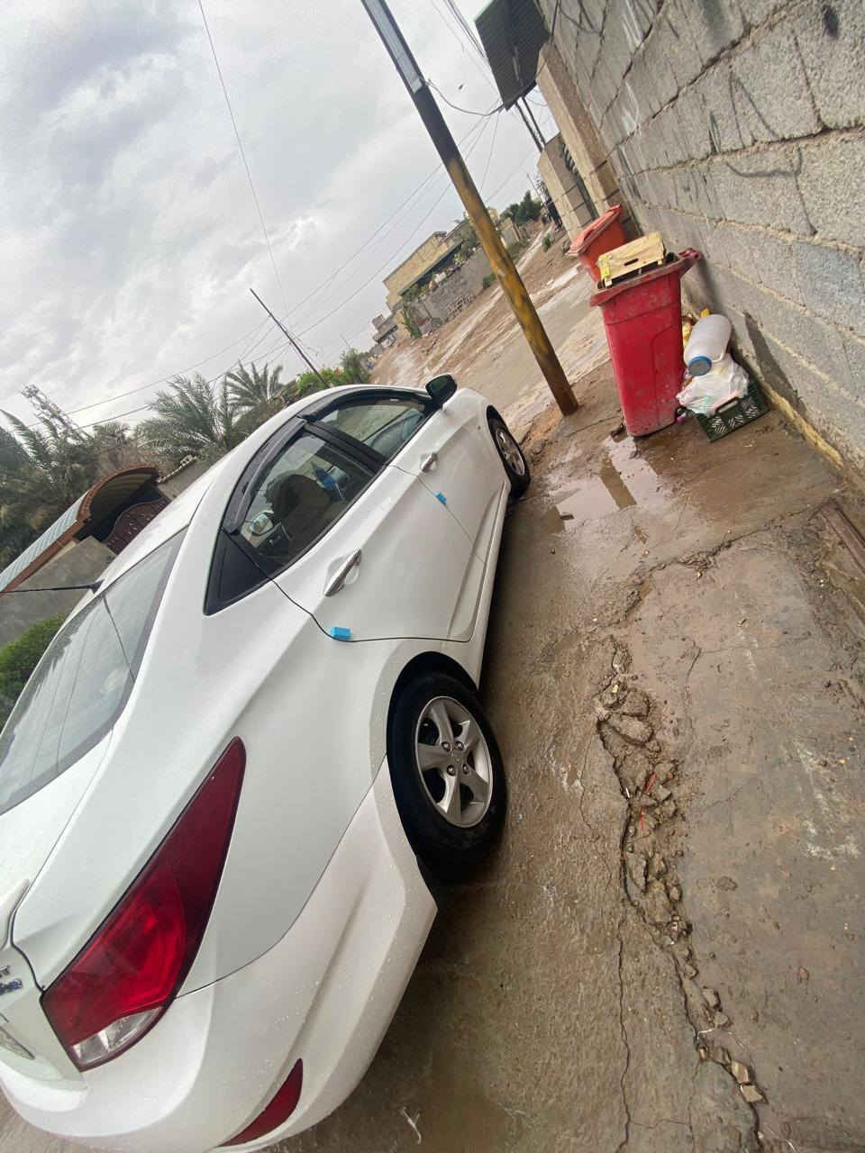 سلام عليكم للبيع اكسنت مديل 2014 وارد خليجي بيه صبغ أربع قطع بدون دواخل مكينة كير صدر تخم تاير خير من الله تبريد ثلج سياره حلوه جاهزة من جميع نواحي رقم بغداد تحويل مباشر مكان بغداد دوره سعر 84 وبيه مجال للطيبين رقمي ‏‪***********‬‏
