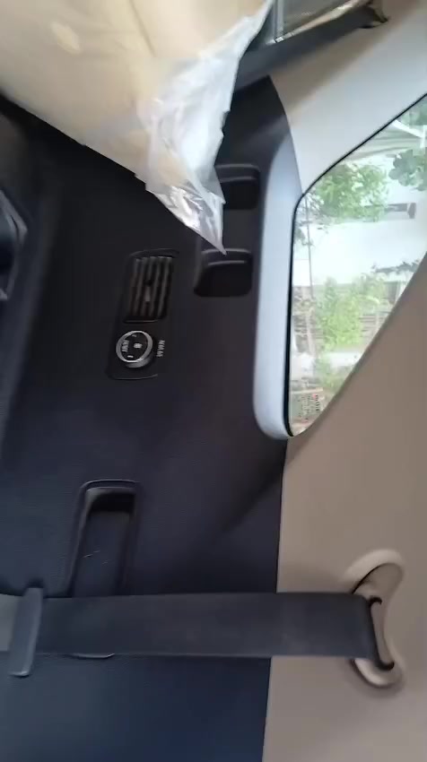 البيع سورنتو موديل 2018 كفاله عامه سعر 235 بيه مجال تصال رقم ***********
