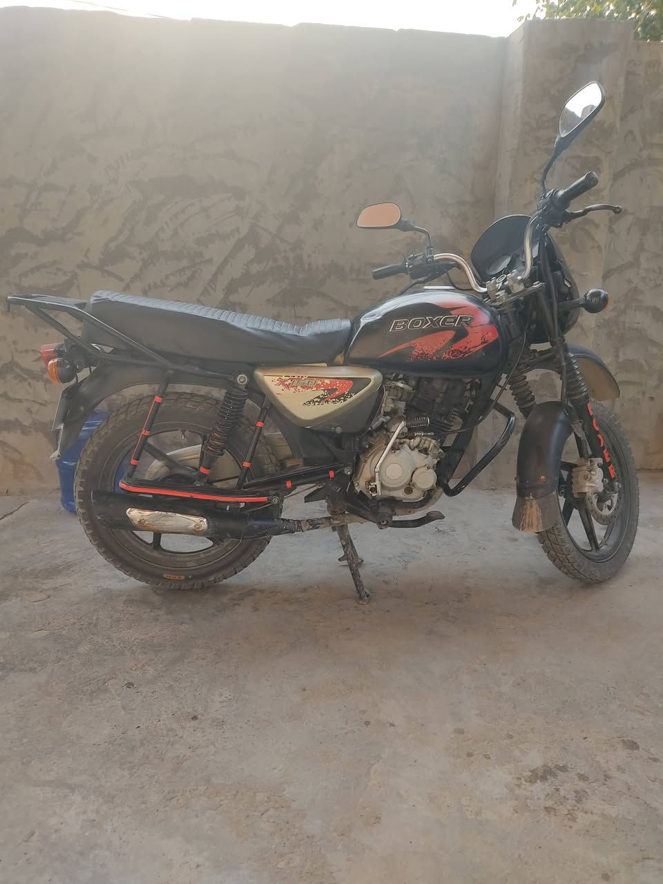 بوكسر 2020 اوراق أصولي شرط ترقيم دراجه نضيفه بس مامخسوله نقصه سلف أو بيه دخانه قليله سعره 850 مكاني ديالى ابو صيدا ***********
