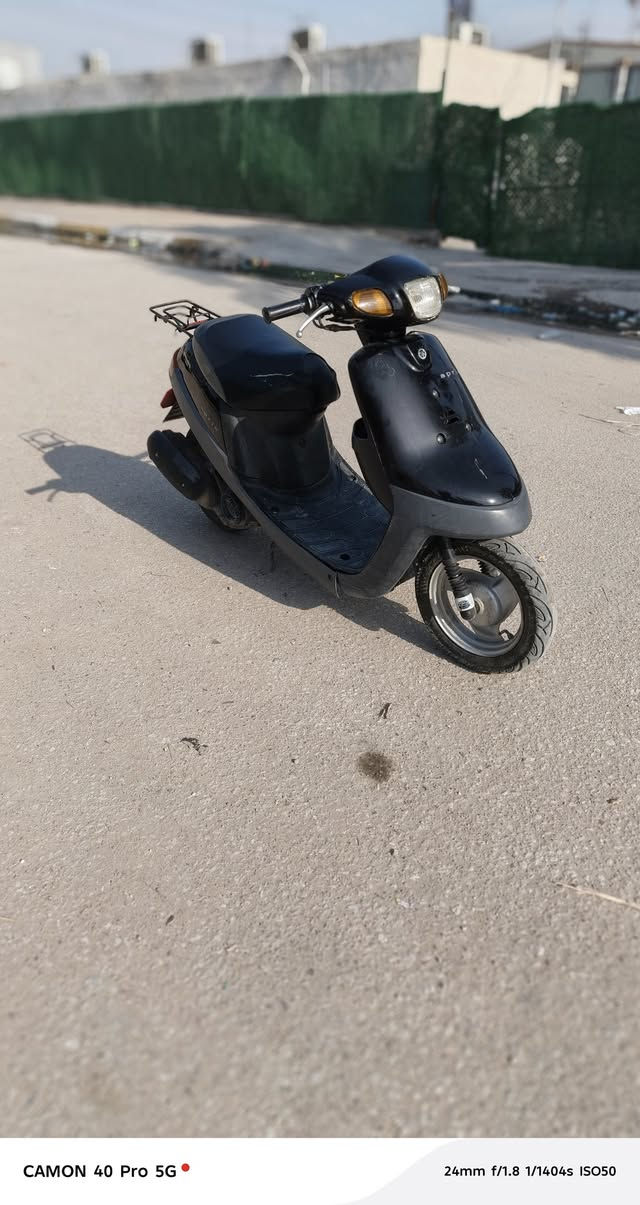 سلام عليكم دراجه بطه للبيع دراجه موديل 2003 بيه قفل اكسنت مكفوله كفاله عامه دراجه مامفتوحه دراجه نظيفه مثل ما شوفون لاصوت رولا ولا صوت كير دراجه حلوه السعر415 وبيه مجال قليل مكاني كربلاء الرقم***********
