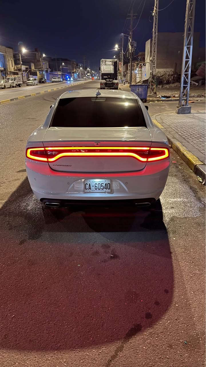 سلام عليكم جارجر 2023 وراد امريكي رقم بصره السياره بيه بنيد مبدل اصلي وجاملغ ربع منه صبغ 
السياره جديده وجاهزه ماناقصهه برغي
الداخل احمر بعدهه بريحه الشركه
العنوان بصره قبله السعر 245 وبيه مجال 
*********** البصرة, العراق
