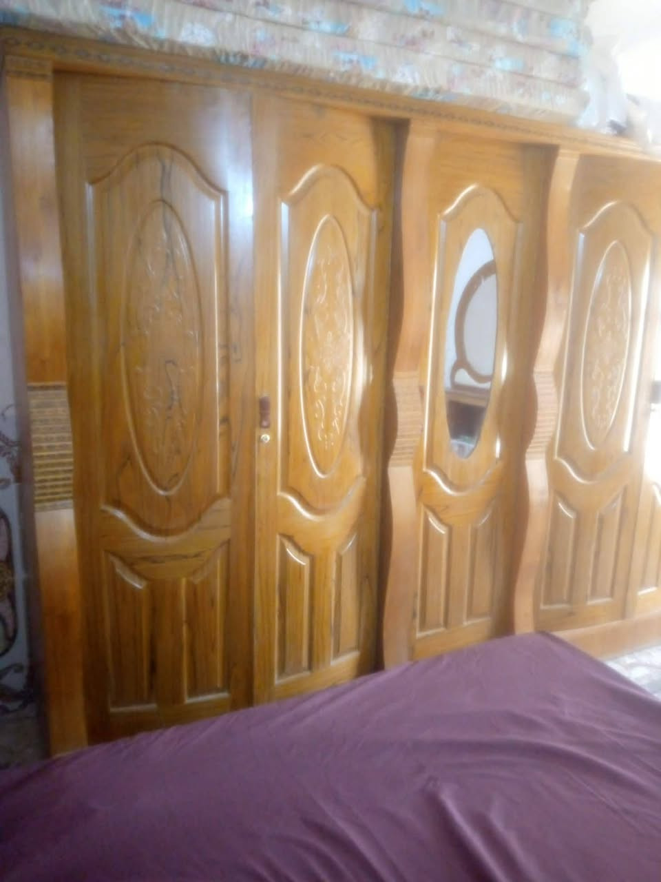 غرفه مستعمله 3 اشهر السعر 700 وبيه مجال //***********// ***********
