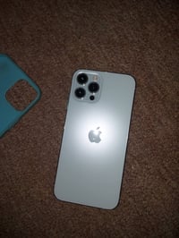 ايفون12  برو ماكس  ذاكرة 512 السعر 500 جهاز نظيف جدآ 07704684046 للاست...