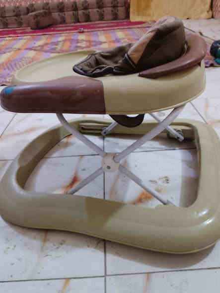 ماطور جديد ونضيف حجم جبير وحجله للبيع اليريدهن يتصل على هذا الرقم ***********
