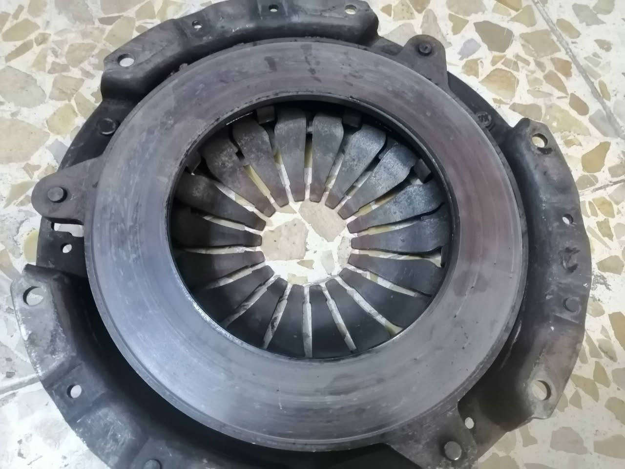 عينه وصينيه وفلاي ويل دايو لانوس  القطعه بـ25000


**إذا كنت صاحب هذا الإعلان وتريد حذفه لأي سبب، رجاءا أرسل رسالة إلى الدعم الفني**