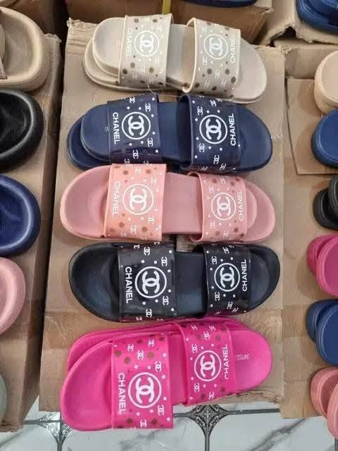 لبيع  بالجملة  فقط. 🔥 
📏 المقاسات:37-41
📦 الكارطونة/-24 حبة
💸افضل سعر فالسوق 
🚚 توصيل لكل الولايات – 💰 الدفع عند الاستلام
📞 واتساب: 0656954382


**إذا كنت صاحب هذا الإعلان وتريد حذفه لأي سبب، رجاءا أرسل رسالة إلى الدعم الفني**