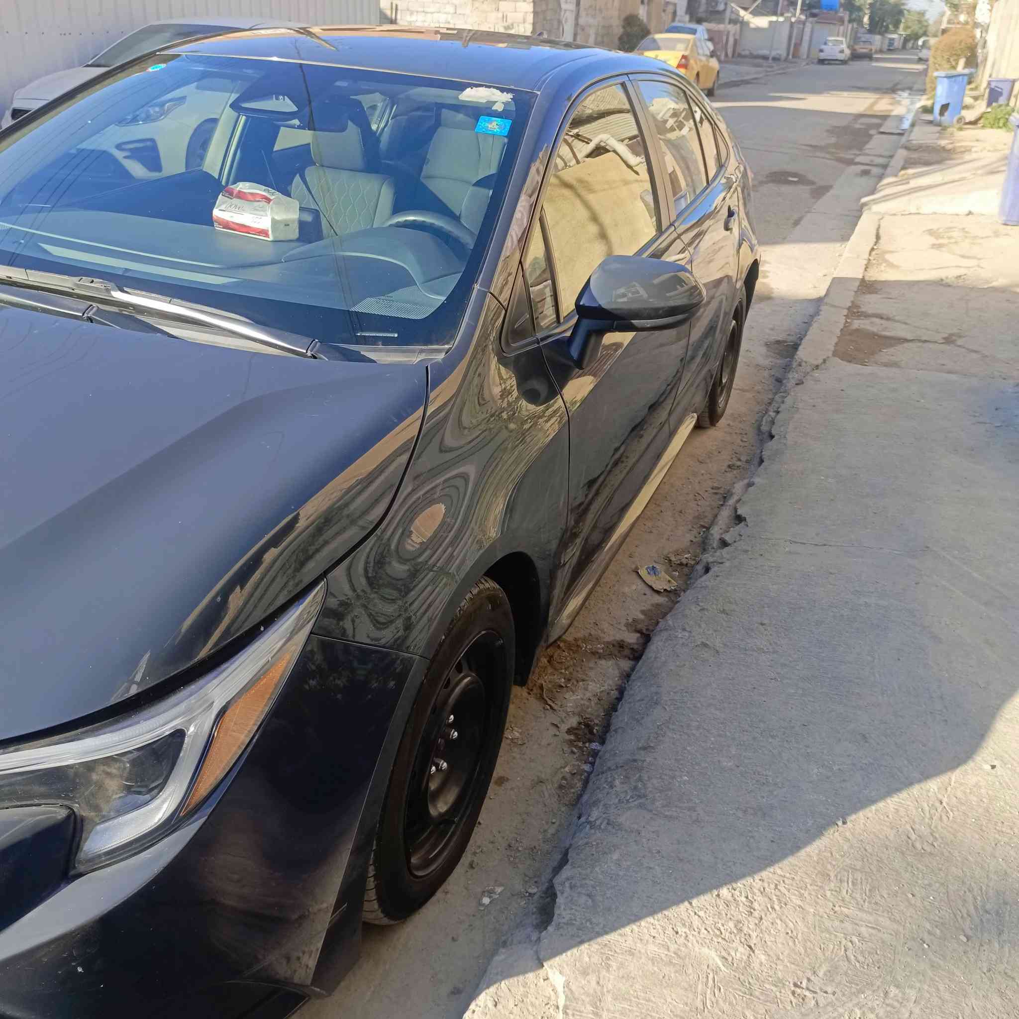 سلام عليكم من رخمه الأمن كورلا مديل 23وارد حادث بصيط السعر 150المكان بغداد اتصل ***********
