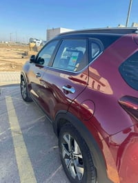 كيا سونيت للبيع موديل23فول عدة الفتحة الهندي مو الصيني   سياره مكفوله ...