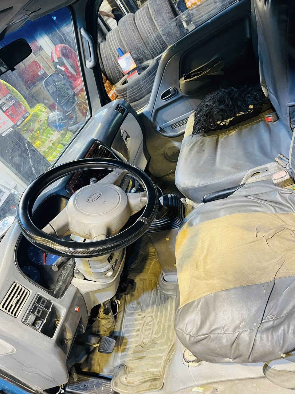 كيه حمل ام عيون للبيع السعر75 وبيه مجال مكينه وكير خير من الله والسياره ممتعوبه نضيفه كلش مكان السياره بغداد لامين الثانيه***********
