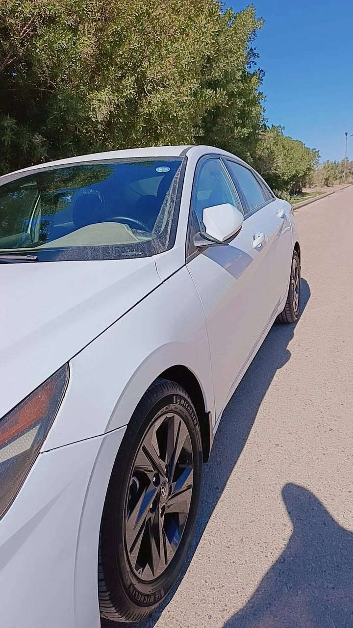 السلام عليكم النتره 22محرك الفين دوش السياره بنيد مبدل السياره ما بيها نقص ‏‏‪***********‬‏
