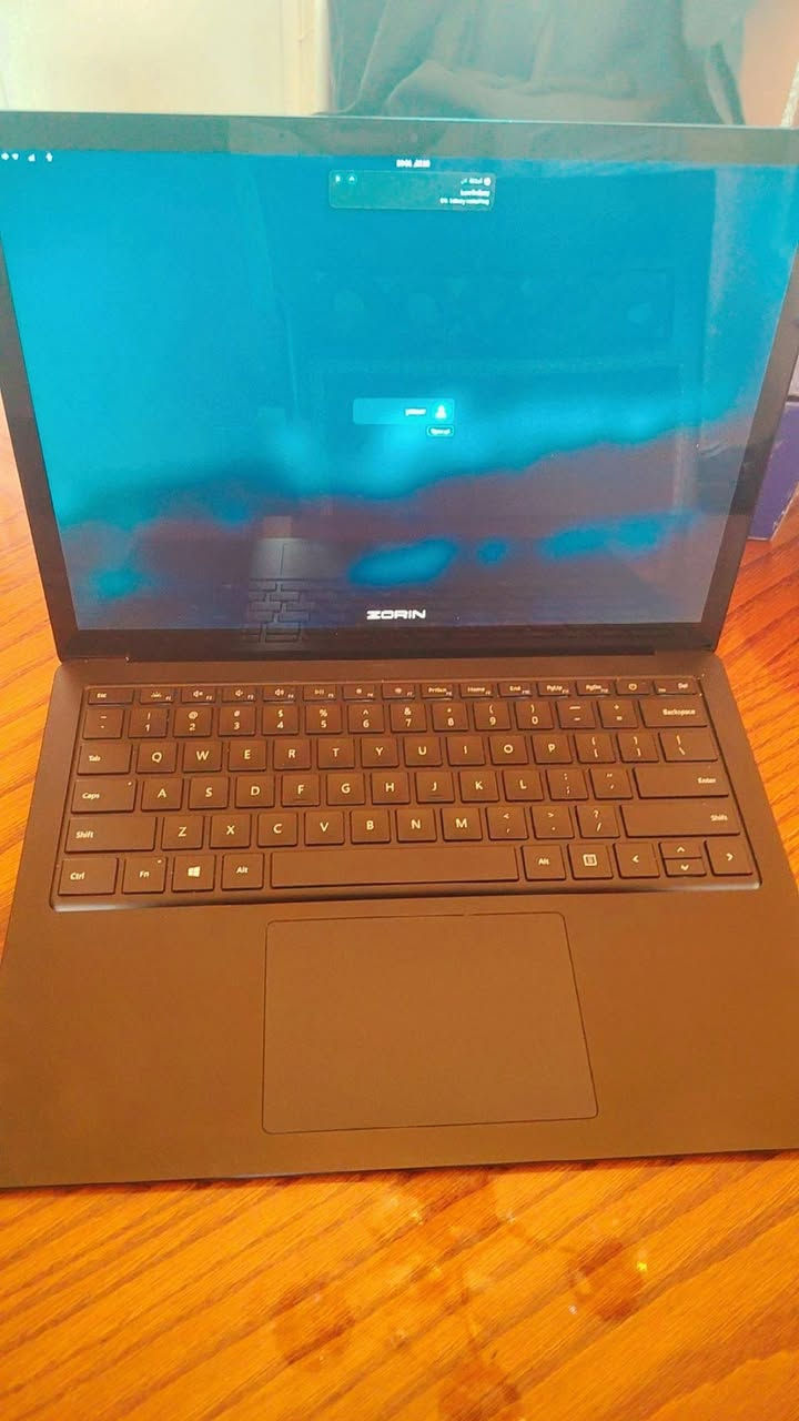 Surface laptop 3

نسخه business edition رجال الأعمال

لمس 10 اصابع

حجمها جدا صغير

شاشة 2K IPS QHD

جيل عاشر 7 1065 Core i7

Ram 16GB 4333 MHz DDR4

قابل للتطوير HARD 256 SSD

كرت شاشة انتل 97 Iris plus 8GB

بطارية يدوم لحد 6-8 ساعة السعر 480 متوفر توصيل


**إذا كنت صاحب هذا الإعلان وتريد حذفه لأي سبب، رجاءا أرسل رسالة إلى الدعم الفني**