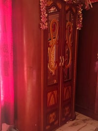 الحمزه الشرقي • غرفة نوم • شبه جديدة