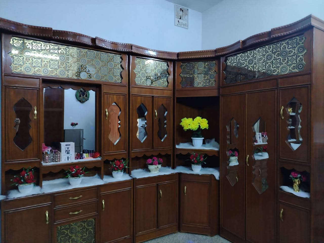 قرفه. البيع حطاطه ***********. ***********
