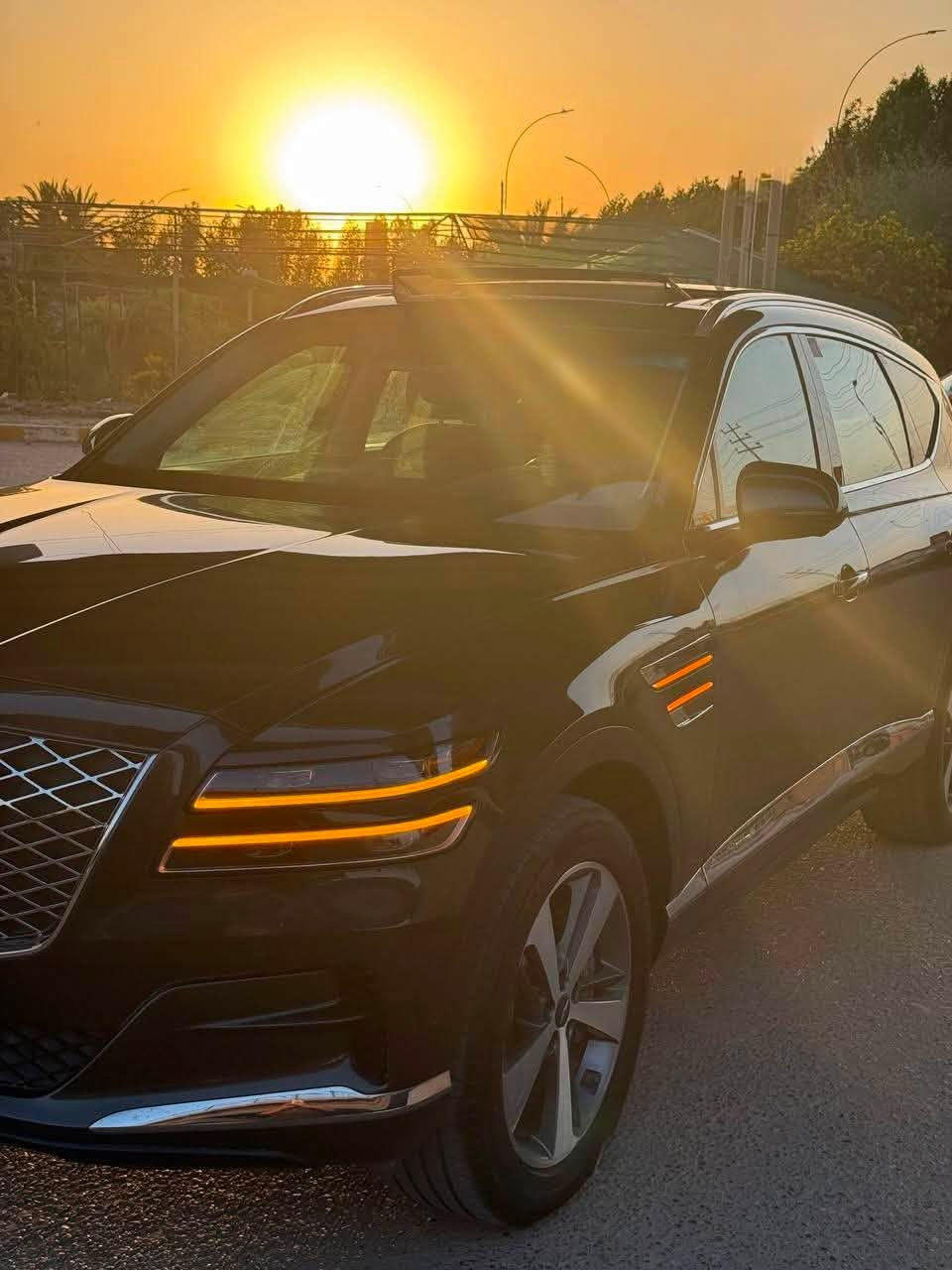 Genesis GV80
جينيسيز GV80
موديل —2024
**وارد أمريكي** 

**المواصفات:**
- الموديل: 2024
- ماشية: 12,247 ميل فقط 
- المحرك:  (( 4 ))2.5L تيربو 
- دفع رباعي AWD
- اللون: رمادي Makalu Gray

**المواصفات العالية:**
بانوراما + شاشة 14.5 انش + كاميرات 360 + رادار + قيادة شبه ذاتية + تبريد وتسخين مقاعد + ميموري سيت + شاحن وايرلس+ شنطة كهرباء + دخول ذكي

**حالة السيارة:**
 3 قطع فقط:
1. تصليح باب الصدر نفسة بدون فتح 
2. تبديل باب خلف الصدر  
3. تصليح الجاملغ الخلفي يمين

**السعر: ؟؟؟$ 
**الموقع : الديوانية** 📍
**للتواصل واتساب: ***********
