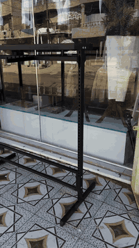 السلام وعليكم استاند ملابس العدد 2 يشتغل صفحتين بعدهن جدد كلش الرقم***********
