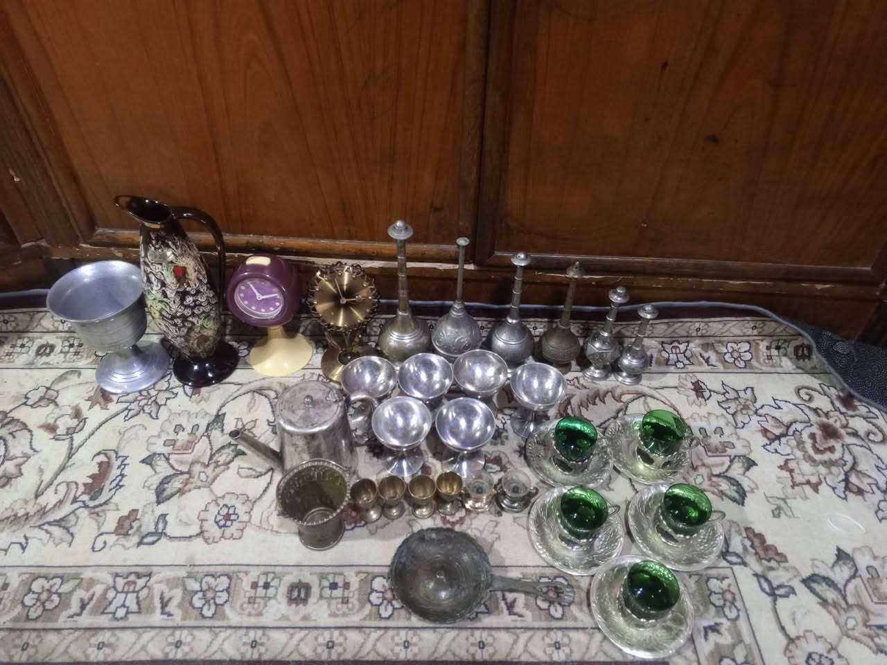 السلام عليكم اخوان غراض نواعم نحاس طلاء فضه ونحاس صافي هاون فافون بدون يده ساعات تكويك للبيع مكاني بغداد مدينة الصدر يوجد توصيل اتصال واتساب فقط ***********
