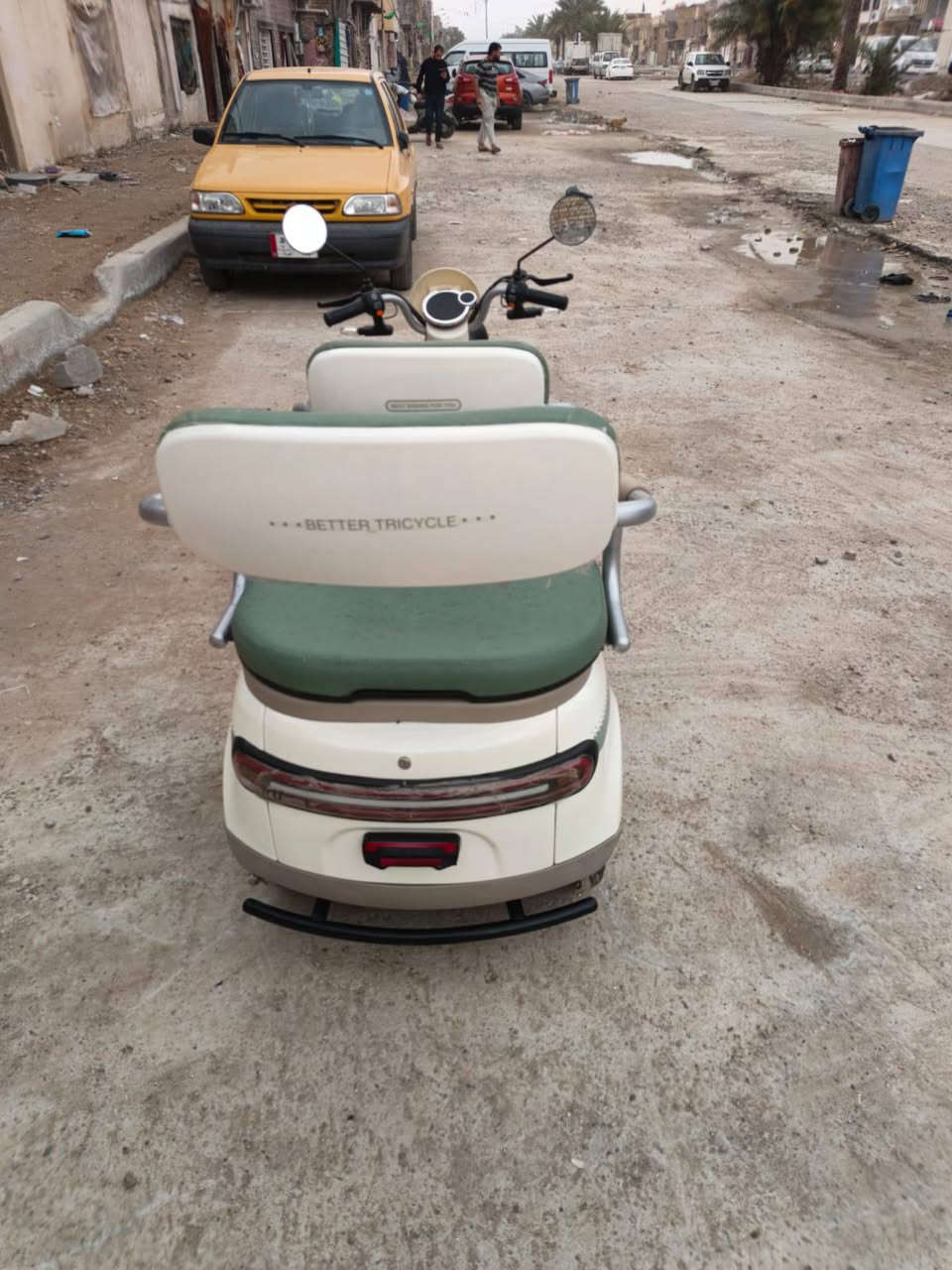 سلام عليكم  دراجه شحن لذوي الاحتياجات الخاصه جديده بمعنى الكلمه  سعر1100 العنوان مدينه الصدر هاتف ***********
